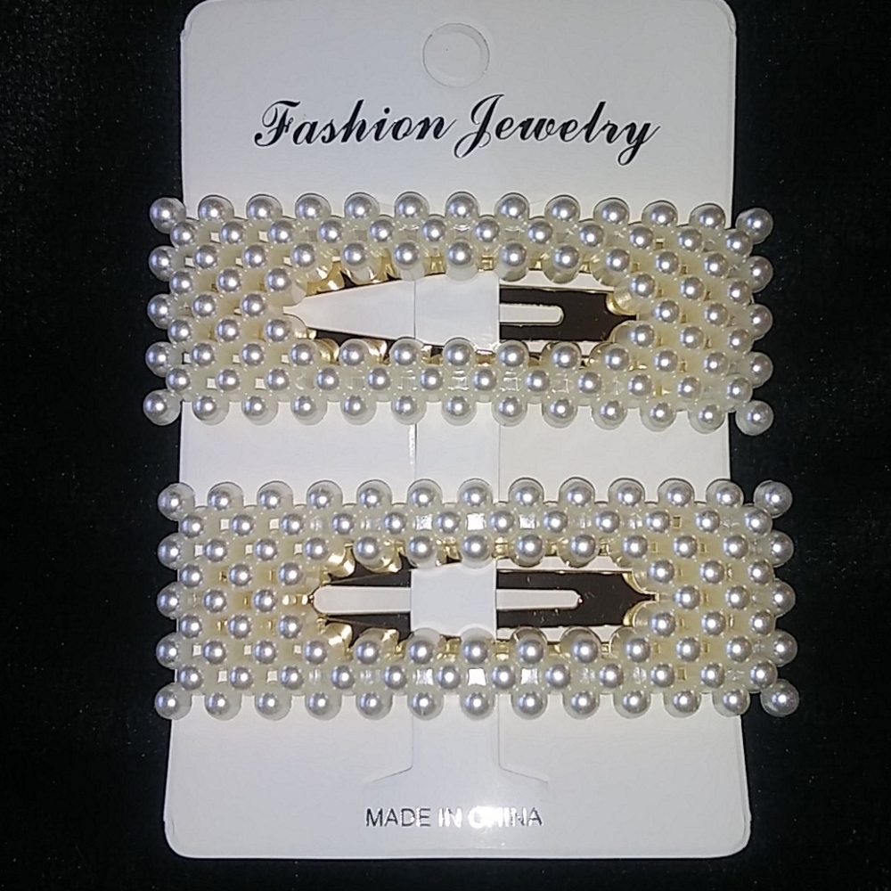 Pearl Hair Clips